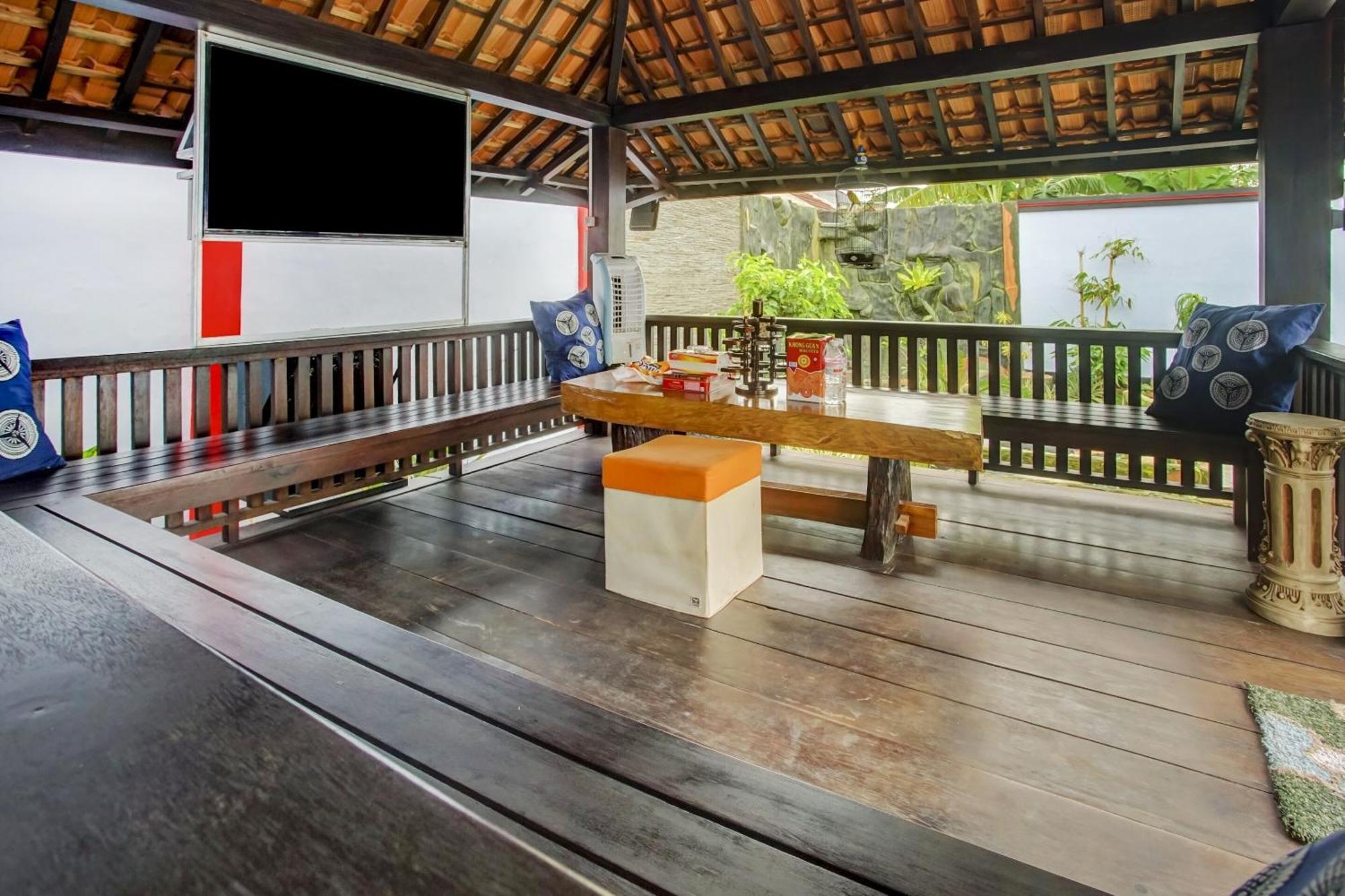 OYO 3982 Azka Homestay Syariah Bandar Lampung Bagian luar foto